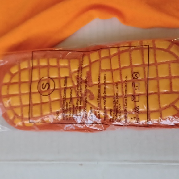 4/$30 Orange Trampoline Tee & Socks - Size Medium & Small (Youth) - Picture 3 of 7